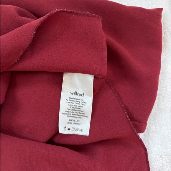 Aritzia Wilfred off the shoulder top - Picture 4 of 4